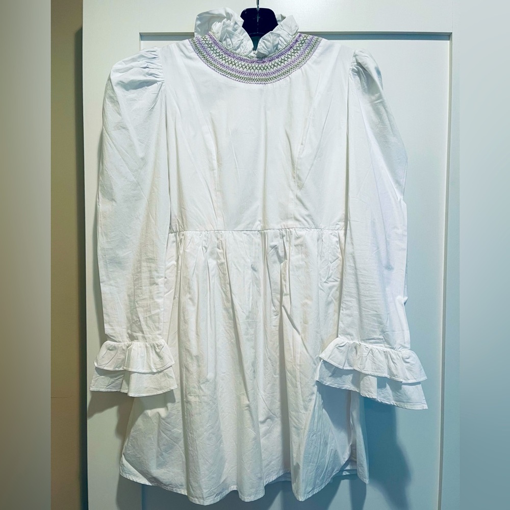 Batsheva white mini dress with embroidered collar size 4